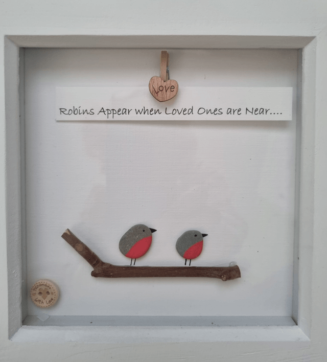 Memorial, Pebble Art Two Robin Picture