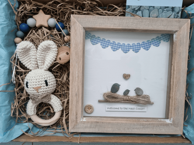 Luxury Baby Gift Box (Blue) Medium Size includes Personalised Pebble Art Picture