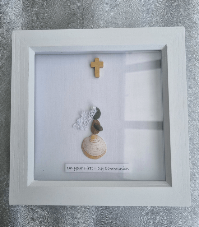 First Communion Personalised Pebble Art Picture/Gift 