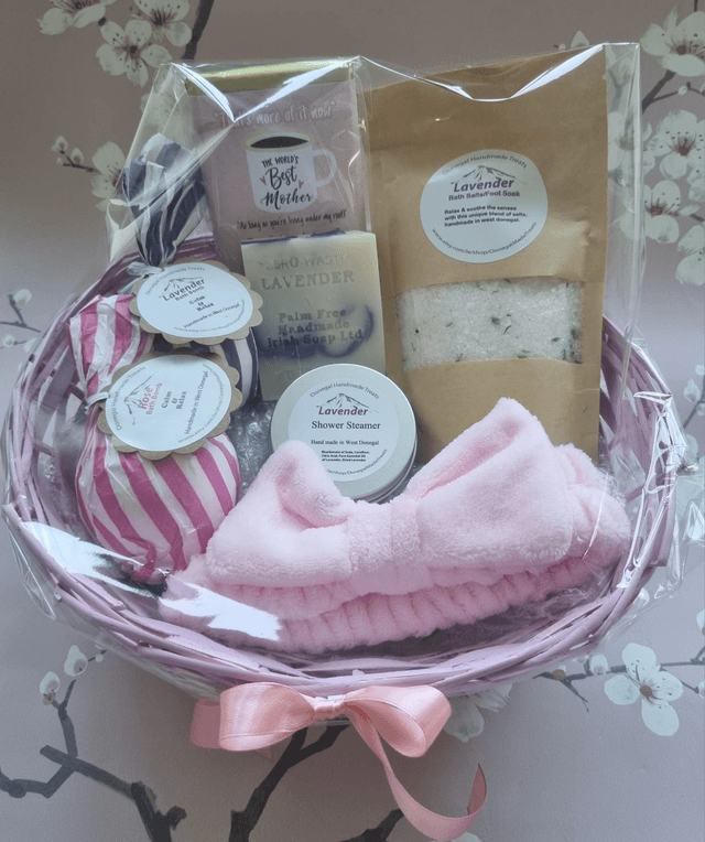 Luxury Gift Basket Bathtime
